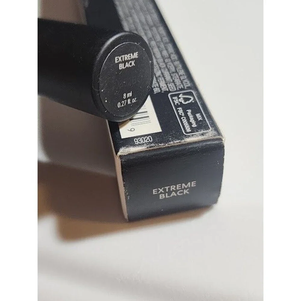 BareMinerals Strength & Length Serum Infused Mascara Color Shade Extreme Black